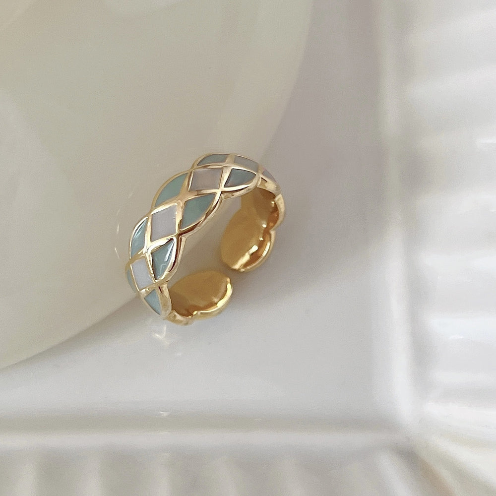 Julianna Rings