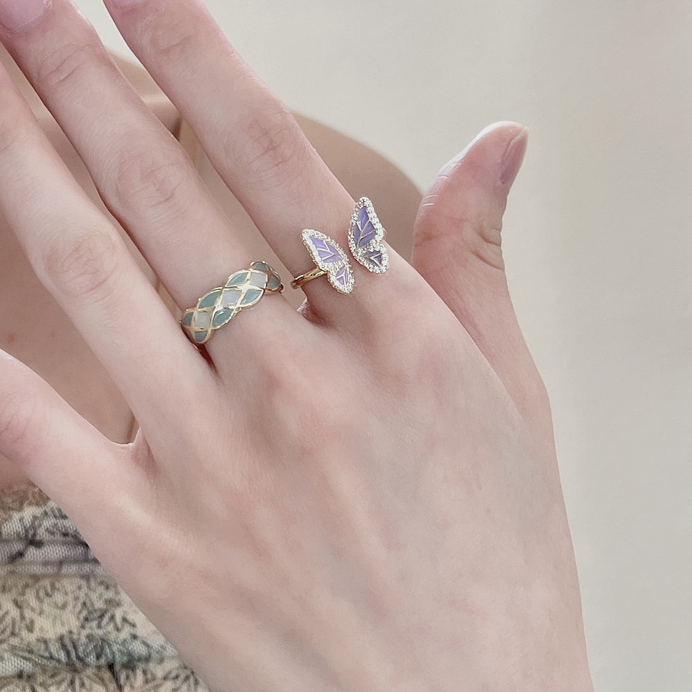 Julianna Rings