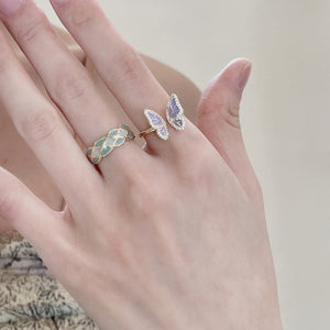 Julianna Rings