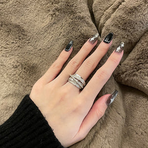 Lia Ring