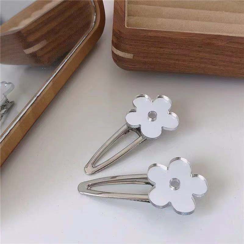 Mirrored Flower Hairpin