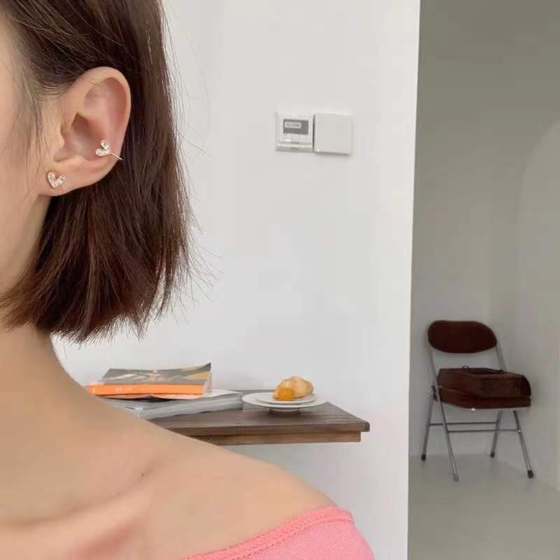 Heart Stud Earring | Heart Shaped Earrings | Cliff Studio