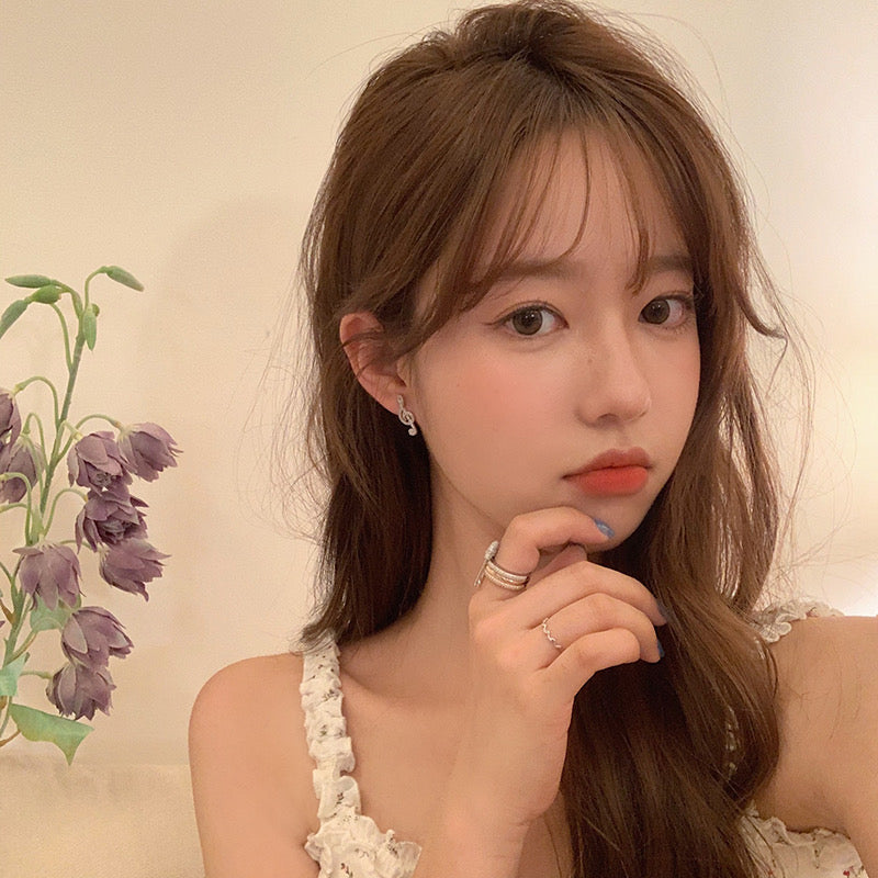 Note Stud Earrings