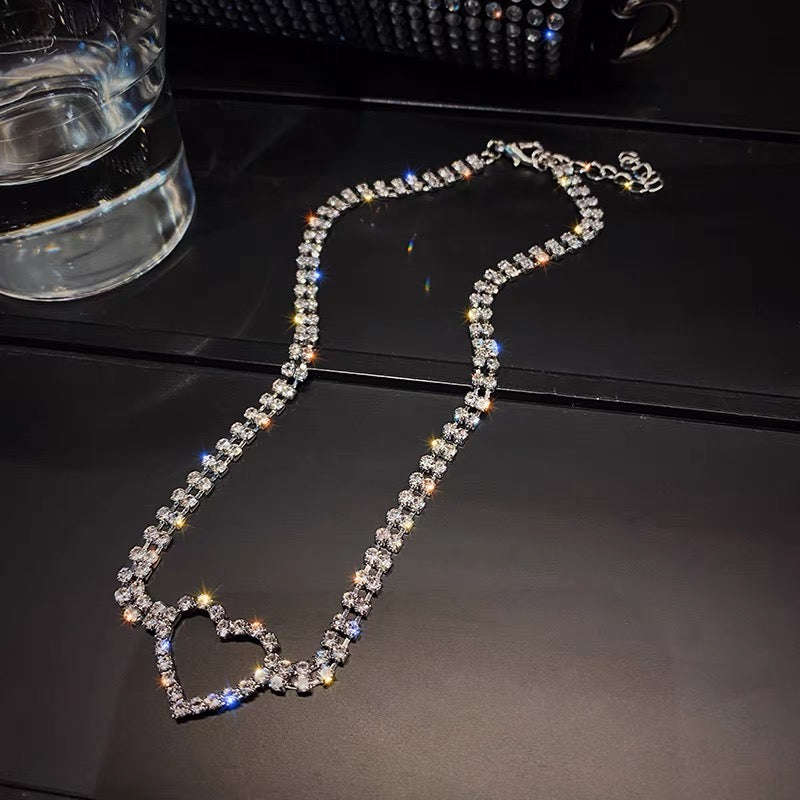Heart Choker Necklace | Best Women Collections | Cliff Studio