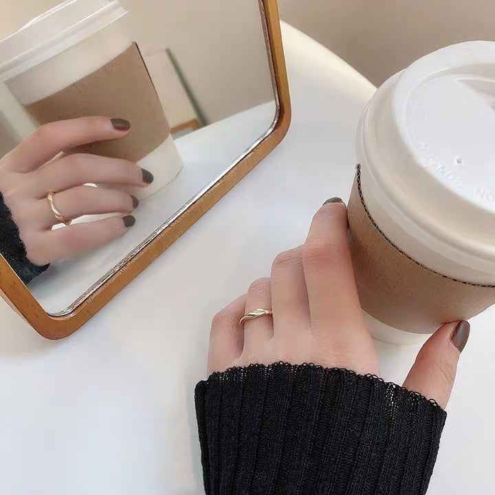 Mobius Ring