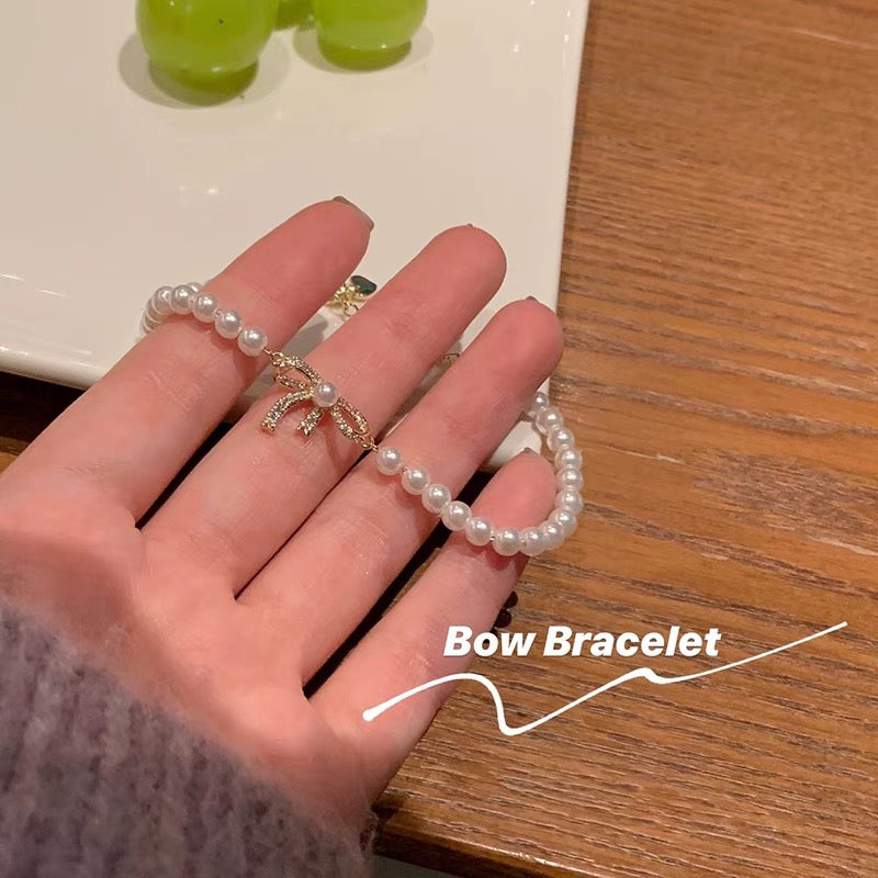Reese Pearl Bow Bracelet