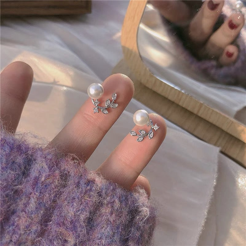 Sterling Silver Stud Earrings | Clementine Styles | Cliff Studio