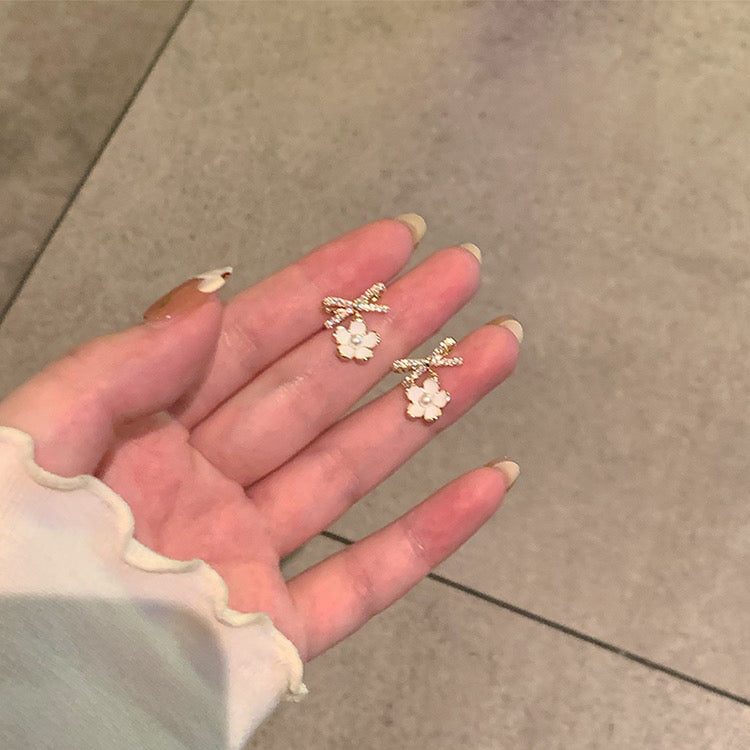 Mary Sterling Silver Stud Earrings